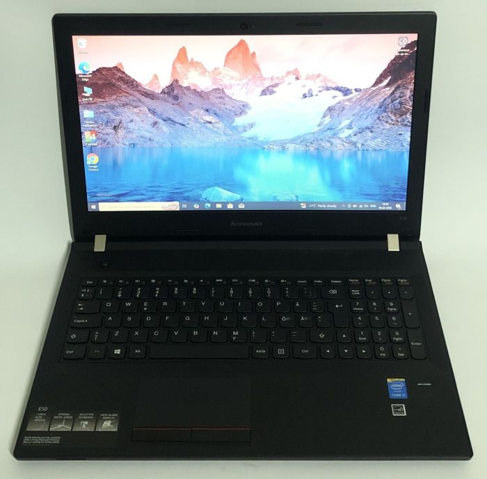 Ноутбук Б-клас Lenovo IdeaPad E50-70 / 15.6" (1366x768) TN / Intel Core i3-4005U (2 (4) ядра по 1.7 GHz) / 8 GB DDR3 / 500 GB HDD / Intel HD Graphics 4400 / WebCam / DVD-ROM / Win 10 Pro б/в - зображення 2