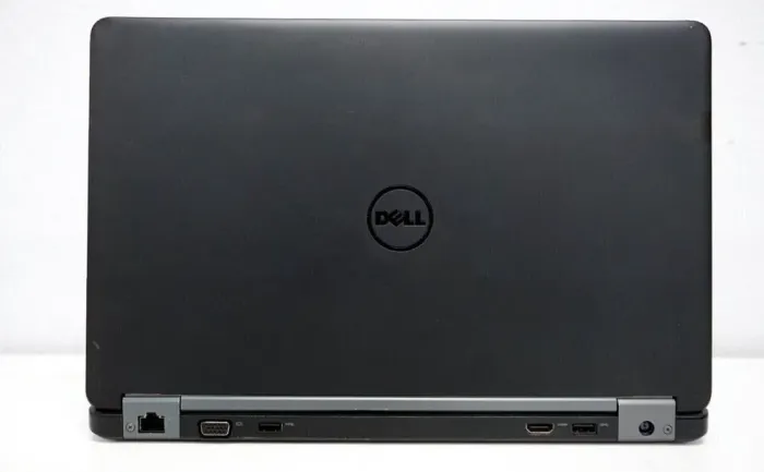 Ноутбук Б-клас Dell Latitude E5570 / 15.6" (1366x768) TN / Intel Core i3-6100U (2 (4) ядра по 2.3 GHz) / 16 GB DDR4 / 256 GB SSD M.2 + 500 GB HDD / Intel HD Graphics 520 / WebCam б/в - зображення 6