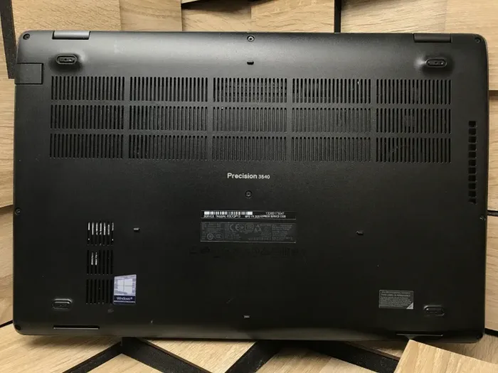 Ноутбук Dell Precision 3540 / 15.6" (1366x768) TN / Intel Core i5-8365U (4 (8) ядра по 1.6 - 4.1 GHz) / 8 GB DDR4 / 240 GB SSD M.2 / Intel UHD Graphics 620 / WebCam / Fingerprint / HDMI / Windows 10 б/в - зображення 9