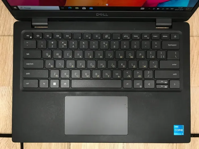 Ноутбук Б-клас Dell Latitude 3420 / 14" (1920x1080) IPS Touch / Intel Core i3-1115G4 (2 (4) ядра по 4.1 GHz) / 8 GB DDR4 / 256 GB SSD / Intel Iris Xe Graphics / Windows 10 б/в - зображення 4