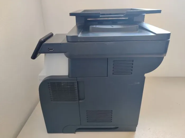 МФУ HP LaserJet Pro MFP M521dn / Лазерний монохромний друк / 1200x1200 dpi / A4 / 42 стр/хв / USB 2.0, Ethernet / Дуплекс / Кабелі в комплекті б/в - зображення 5