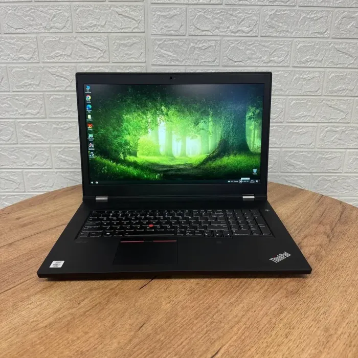 Мобільна робоча станція Б-клас Lenovo ThinkPad P17 Gen 1 / 17.3" (1920x1080) IPS / Intel Core i7-10850H (6 (12) ядер по 2.7 - 5.1 GHz) / 16 GB DDR4 / 500 GB SSD / nVidia Quadro T1000, 4 GB DDR5, 128-bit / WebCam б/в - зображення 2