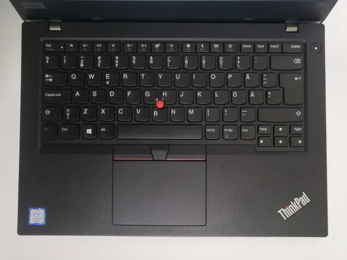 Ультрабук Lenovo ThinkPad L480 / 14" TN / Core i3-8130U (2(4) ядра по 2.2-3.4 GHz) / 8GB DDR4 / 256GB SSD / UHD Graphics 620 / WebCam / HDMI б/в - зображення 3