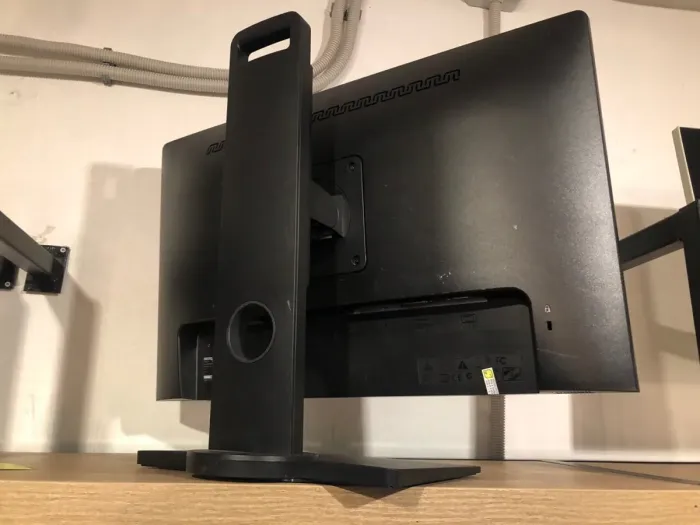 Монітор BenQ BL2400 / 24" (1920x1080) VA / VGA, DVI, DisplayPort / Вбудовані колонки 2x 1W / VESA 100x100 б/в - зображення 3