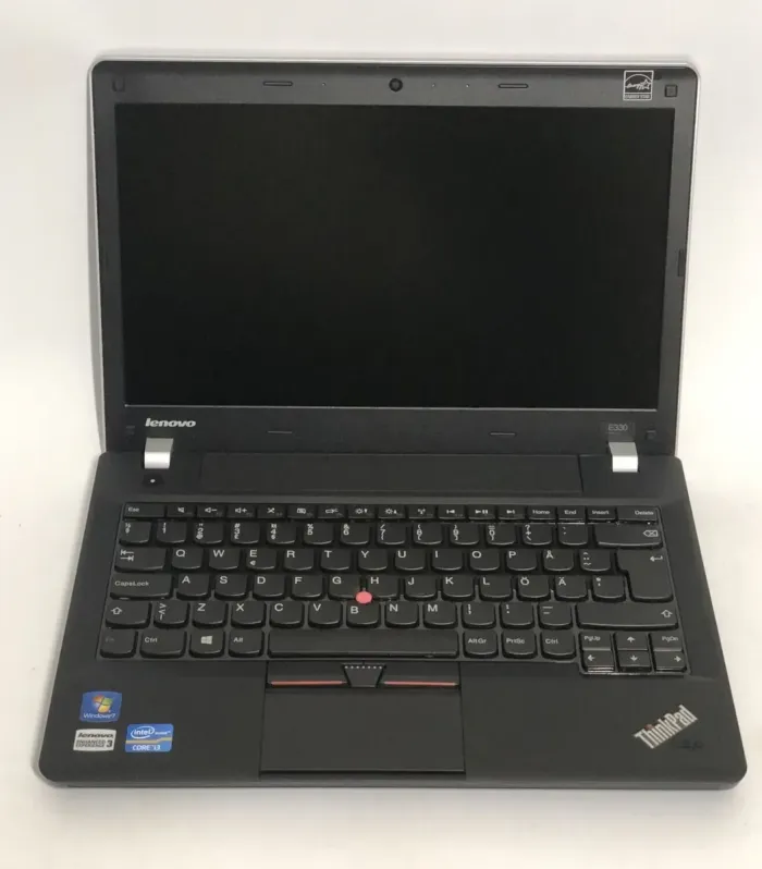 Ноутбук Lenovo ThinkPad Edge E330 / 13" (1366x768) TN / Intel Core i3-3110M (2 (4) ядра по 2.4 GHz) / 4 GB DDR3 / 320 GB HDD / Intel HD Graphics 4000 / WebCam б/в - зображення 2