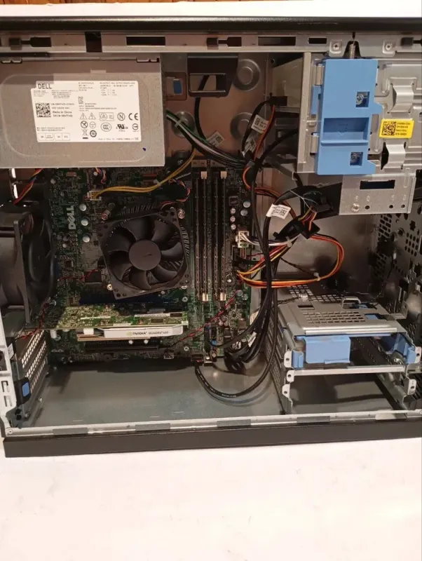 Робоча станція Dell Precision T1700 Tower / Intel Core i7-4770 (4 (8) ядра по 3.4 - 3.9 GHz) / 16 GB DDR3 / 480 GB SSD / nVidia Quadro 600, 1 GB DDR3, 128-bit / DVD-RW б/в - зображення 7