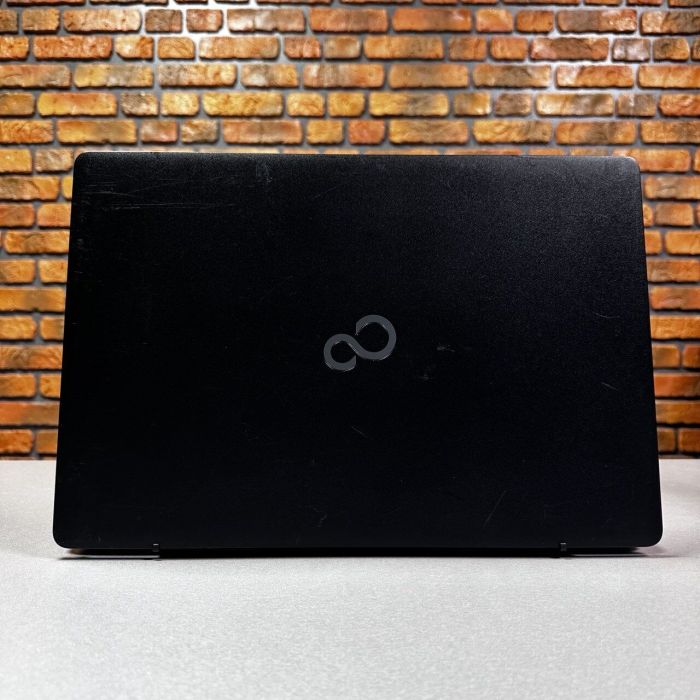 Ноутбук Fujitsu LifeBook A556 / 15.6" (1366x768) TN / Intel Core i5-6200U (2 (4) ядра по 2.3 - 2.8 GHz) / 8 GB DDR4 / 256 GB SSD / Intel HD Graphics 520 / WebCam б/в - зображення 8