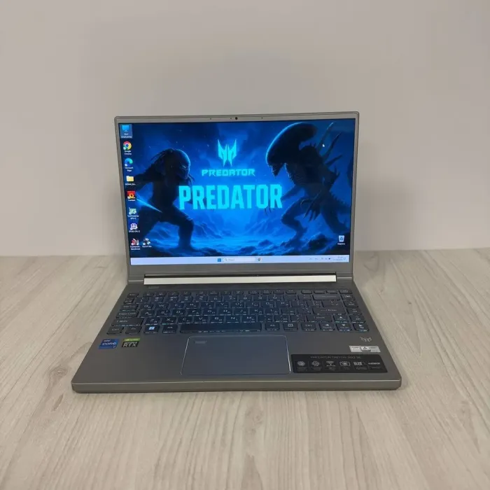 Ігровий ультрабук Б-клас Acer Predator Triton 300 SE PT314-52s / 14" (2880x1800) IPS / Intel Core i7-12700H (14 (20) ядер по 2.3 - 4.7 GHz) / 16 GB DDR5 / 2000 GB SSD NVMe / nVidia GeForce RTX 3060, 6 GB GDDR6, 192-bit / WebCam б/в - зображення 2