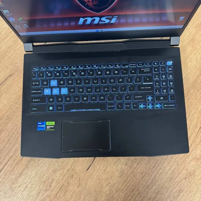 Ігровий ноутбук Б-клас MSI Pulse 15 B13VGK / 15.6" (1920x1080) IPS / Intel Core i7-13700H (14 (20) ядер по 2.4 - 5.0 GHz) / 32 GB DDR5 / 1000 GB SSD / nVidia GeForce RTX 4070, 8 GB GDDR6, 128-bit / WebCam б/в - зображення 7