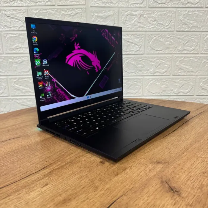 Ігровий ноутбук Б-клас MSI Stealth 14 Studio A13VF / 14" (1920x1200) IPS / Intel Core i7-13620H (10 (16) ядер по 3.6 - 4.9 GHz) / 16 GB DDR5 / 1000 GB SSD / nVidia GeForce RTX 4060, 8 GB GDDR6, 128-bit / WebCam б/в - зображення 4