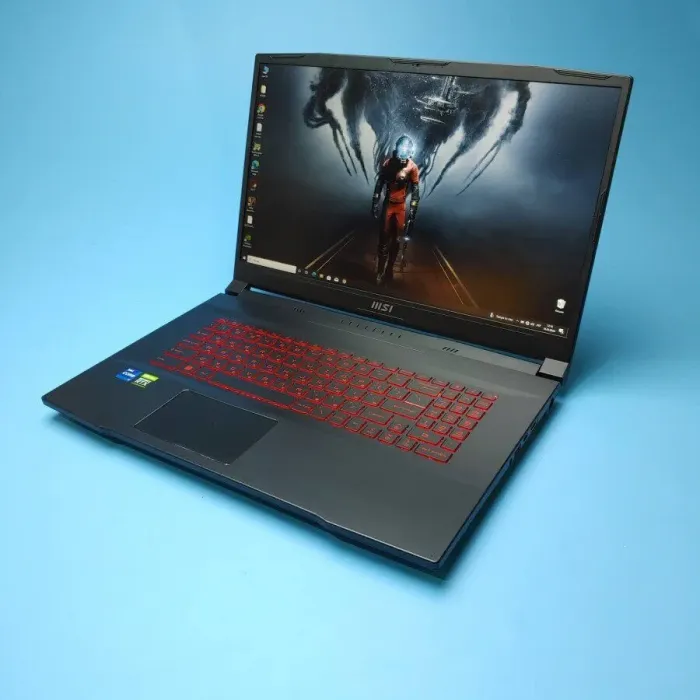 Ігровий ноутбук MSI Katana GF76 11UD / 15.6" (1920x1080) IPS / Intel Core i7-11800H (8 (16) ядер по 2.3 - 4.6 GHz) / 16 GB DDR4 / 512 GB SSD / nVidia GeForce RTX 3050 Ti, 4 GB GDDR6, 128-bit / WebCam / Win 10 Pro б/в - зображення 2