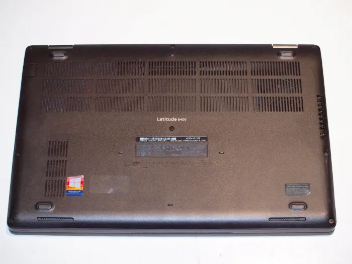 Ультрабук Dell Latitude 5400 / 14" (1366x768) TN / Intel Core i5-8365U (4 (8) ядра по 1.6 - 4.1 GHz) / 16 GB DDR4 / 256 GB SSD / Intel UHD Graphics 620 / WebCam б/в - зображення 7