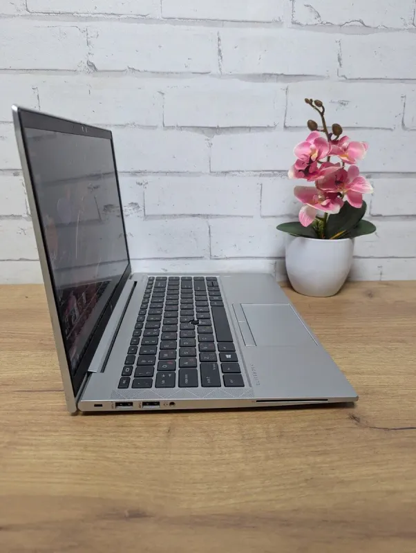 Ультрабук Б-клас HP EliteBook 845 G7 / 14" (1920x1080) TN Touch / AMD Ryzen 5 Pro 4650U (6 (12) ядер по 2.1 - 4.0 GHz) / 16 GB DDR4 / 256 GB SSD / AMD Radeon RX Vega 6 Graphics / WebCam / HDMI б/в - зображення 7