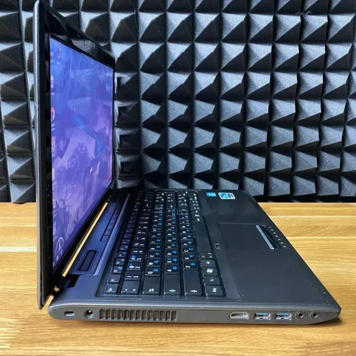 Ноутбук Б-клас MSI MS-16GB / 15.6" (1366x768) TN / Intel Core i5-3230M (2 (4) ядра по 2.6 - 3.2 GHz) / 8 GB DDR3 / 128 GB SSD / Intel HD Graphics 4000 / WebCam / DVD-ROM б/в - зображення 3