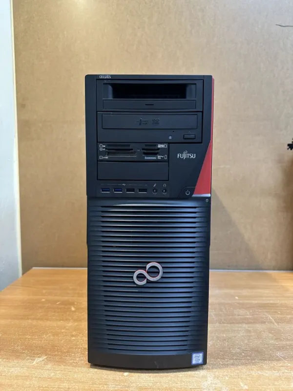 Робоча станція Fujitsu Celsius M740 Tower / Intel Xeon E5-1650 v4 (6 (12) ядер по 3,6 - 4,0 ГГц) / 64 ГБ DDR4 / без HDD / nVidia Quadro M4000, 8 ГБ GDDR5, 256-біт / 1000 Вт / DVD-RW / DisplayPort б/в - зображення 2