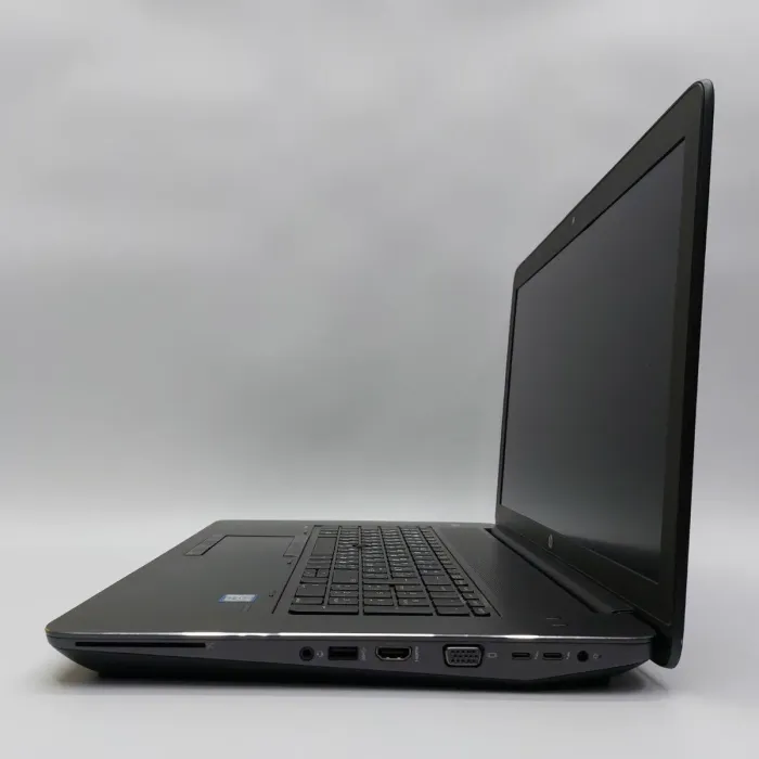 Мобільна робоча станція HP ZBook 17 G3 / 17.3" (1920x1080) IPS / Intel Xeon E3-1535M v5 (4 (8) ядра по 2.9 - 3.8 GHz) / 32 GB DDR4 / 512 GB SSD M.2 / nVidia Quadro M4000M, 4 GB GDDR5, 256-bit / WebCam б/в - зображення 5