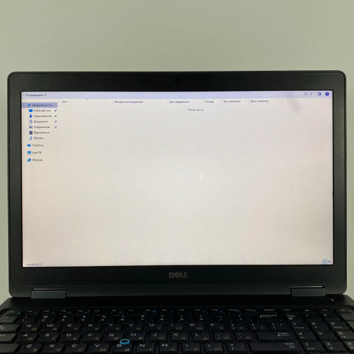 Ноутбук Б-клас Dell Latitude 5580 / 15.6" (1366x768) TN / Intel Core i7-7820HQ (4 (8) ядра по 2.9 - 3.9 GHz) / 16 GB DDR4 / 256 GB SSD / Intel HD Graphics 630 / WebCam / HDMI б/в - зображення 3