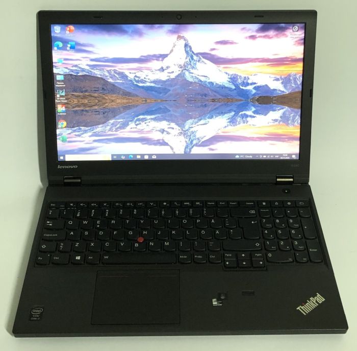 Мобільна робоча станція Б-класу Lenovo ThinkPad W540 / 15.6" (1920x1080) TN / Intel Core i7-4710MQ (4 (8) ядра по 2,5 - 3,5 ГГц) / 8 ГБ DDR3 / 256 ГБ SSD / nVidia Quadro K1100M, 2 ГБ GDDR5, 128-біт / WebCam / DVD-ROM / Win 10 Pro б/в - зображення 2