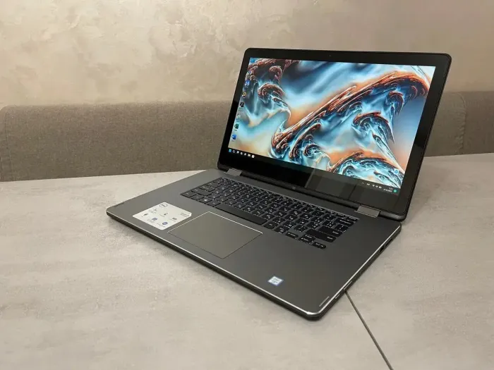 Ноутбук-трансформер Dell  15 7568 / 15.6" IPS Touch / Core i5-6200U (2(4) ядра по 2.3-2.8GHz) / 8GB DDR3 / 240GB SSD NEW / HD Graphics 520 / WebCam б/в - зображення 4