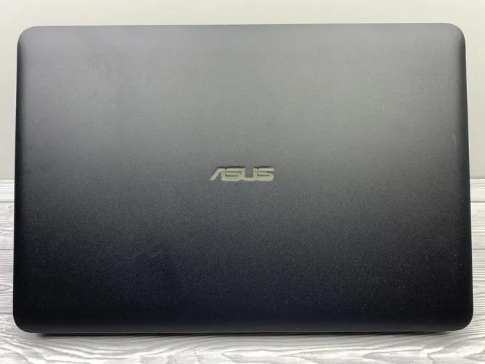Ноутбук Asus X556U / 15.6" (1920x1080) IPS / Intel Core i3-7100U (2 (4) ядра по 2.4 GHz) / 8 GB DDR4 / 240 GB SSD / nVidia GeForce 940MX, 2 GB GDDR5, 64-bit / WebCam / DVD-ROM б/в - зображення 8