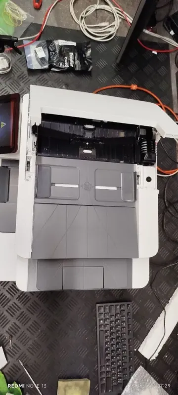 БФП HP Color LaserJet Pro MFP M479fdw / Лазерний кольоровий друк / 600x600 dpi / A4 / 27 стор/хв / USB 2.0, Ethernet, Wi-Fi / Duplex б/в - зображення 6