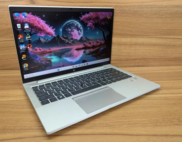 Ультрабук HP EliteBook 840 G7 / 14" (1920x1080) IPS / Intel Core i7-10610U (4 (8) ядра по 1.8 - 4.9 GHz) / 16 GB DDR4 / 512 GB SSD / Intel UHD Graphics / TouchID / WebCam / Windows 10 б/в - зображення 4