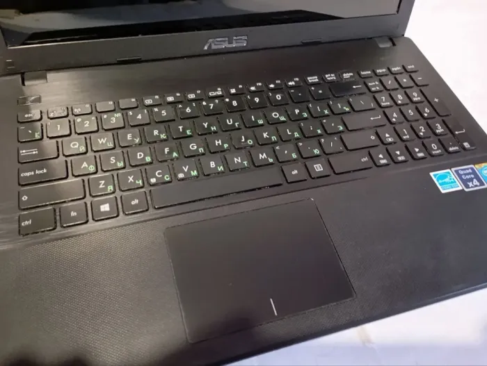 Ноутбук Б-клас Asus X551M / 15.6" (1366x768) TN / Intel Pentium N3530 (4 ядра по 2.16 - 2.58 GHz) / 8 GB DDR3 / 500 GB HDD / Intel HD Graphics / WebCam / АКБ не тримає б/в - зображення 8