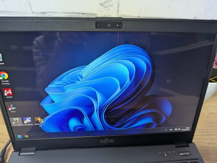 Ультрабук Б-клас Fujitsu LifeBook U938 / 13.3" (1920x1080) TN / Intel Core i5-8350U (4 (8) ядра по 1.7 - 3.6 GHz) / 8 GB DDR4 / 128 GB SSD / Intel UHD Graphics 620 / WebCam / Без АКБ б/в - зображення 4