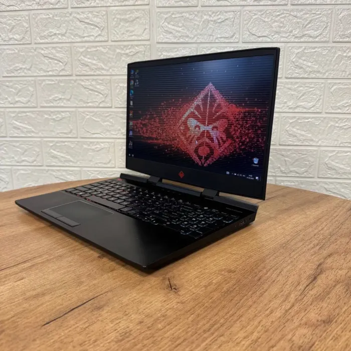 Ігровий ноутбук HP Omen 15-dc1092tx / 15.6" (1920x1080) IPS / Intel Core i5-9300H (4 (8) ядра по 2.4 - 4.1 GHz) / 16 GB DDR4 / 256 GB SSD + 500 GB HDD / nVidia GeForce GTX 1650, 4 GB GDDR6, 128-bit / WebCam б/в - зображення 5