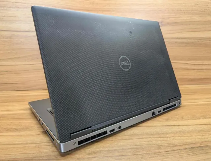 Мобільна робоча станція Dell Precision 7740 / 17.3" (1920x1080) IPS / Intel Core i7-9850H (6 (12) ядер по 2.6 - 4.6 GHz) / 32 GB DDR4 / 1000 GB SSD / nVidia Quadro RTX 3000, 6 GB GDDR6, 192-bit / HDMI / Windows 10 б/в - зображення 6