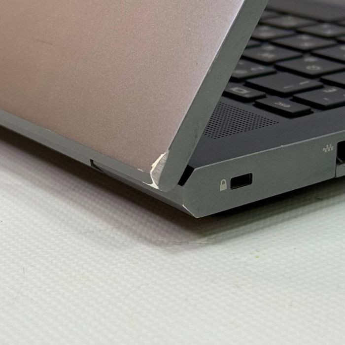 Мобільна робоча станція Б-класу HP ZBook Power G7 / 15,6" (1920x1080) IPS / Intel Core i5-10300H (4 (8) ядра по 2,5 - 4,5 ГГц) / 32 ГБ DDR4 / 512 ГБ SSD / Intel UHD Graphics / WebCam / Fingerprint / Windows 11 Pro б/в - зображення 4