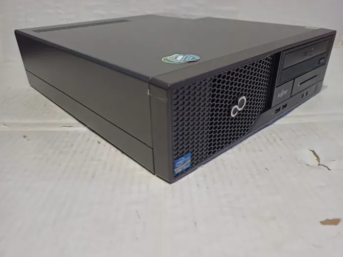 ПК Fujitsu Esprimo E510 E85+ SFF / Intel Core i3-3220 (2 (4) ядра по 3.3 GHz) / 8 GB DDR3 / 120 GB SSD NEW / Intel HD Graphics 2500 / DVD-ROM б/в - зображення 2