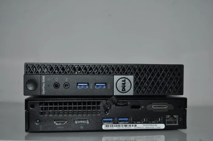 Неттоп Dell OptiPlex 3040 Micro USFF / Intel Core i5-6500T (4 ядра по 2.5 - 3.1 GHz) / 16 GB DDR3 / 500 GB SSD / Intel HD Graphics 530 / Windows 11 Pro + Блок живлення б/в - зображення 2