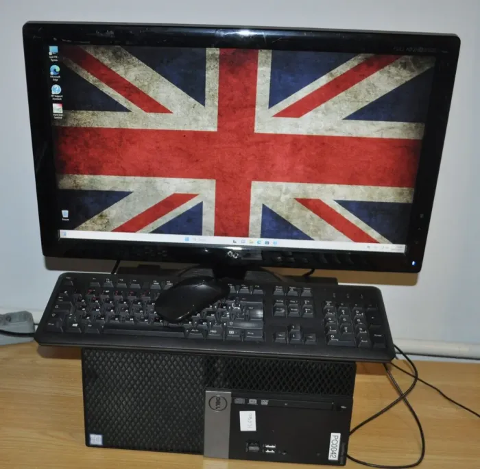 Комплект ПК: Dell OptiPlex 5040 Tower / Intel Core i5-6500 (4 ядра по 3.2 - 3.6 GHz) / 8 GB DDR3 / 120 GB SSD + 320 GB HDD / Intel HD Graphics 530 + Монітор Б-клас 22" (1680x1050) TN / VGA, DVI / Різні бренди/ Windows 11 Pro б/в - зображення 4