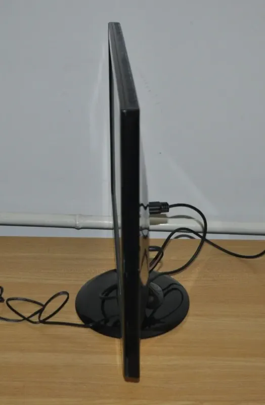 Монітор Б-клас Fujitsu L line SL22W-1/22" (1680x1050) TN/VGA, DVI + Кабелі (VGA або DVI на вибір) та блок живлення б/в - зображення 13