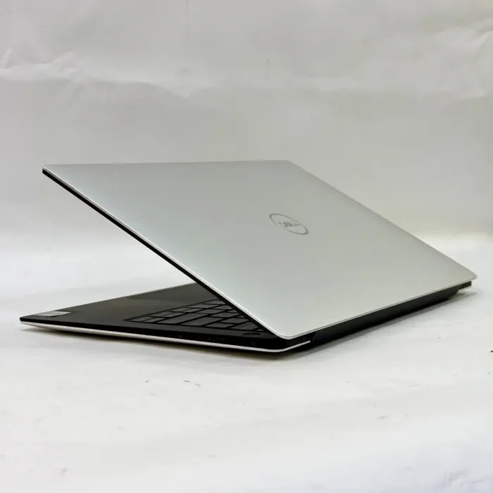 Ультрабук Dell XPS 13 7390 / 13.3" (1920x1080) IPS Touch / Intel Core i5-10210U (4 (8) ядра по 1.6 - 4.2 GHz) / 8 GB DDR3 / 512 GB SSD / Intel UHD Graphics / WebCam / Windows 11 Pro б/в - изображение 8