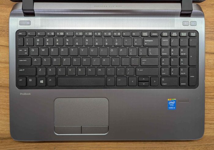 Ноутбук HP ProBook 450 G2 / 15.6" (1366x768) TN / Intel Core i5-5200U (2 (4) ядра по 2.2 - 2.7 GHz) / 8 GB DDR3 / 240 GB SSD / Intel HD Graphics 5500 / Fingerprint / WebCam / Windows 10 б/в - зображення 3