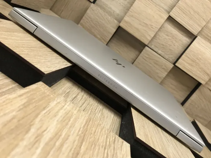 Ультрабук HP EliteBook 840 G6 / 14" (1920x1080) IPS Touch / Intel Core i7-8665U (4 (8) ядра по 1.9 - 4.8 GHz) / 8 GB DDR4 / 256 GB SSD M.2 / Intel UHD Graphics 620 / WebCam / Fingerprint / HDMI б/в - зображення 7