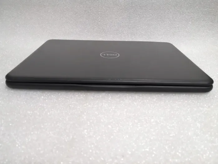 Ультрабук Б-клас Dell latitude 3310 / 13.3" TN / Core i3-8145U (2(4) ядра по 2.1-3.9GHz) / 4GB DDR4 / 128GB SSD M.2 / UHD Graphics 620 / WebCam / HDMI б/в - зображення 8