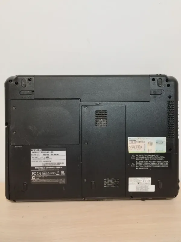 Ноутбук Toshiba Satellite Pro U400-24H / 13.3" (1280x800) TN / Intel Core 2 Duo T5870 (2 ядра по 2.0 GHz) / 4 GB DDR2 / 120 GB SSD / Intel GMA X3100 Graphics / WebCam / АКБ не тримає б/в - зображення 8
