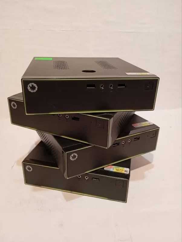 ПК GameMax M200 SFF / Intel Celeron J3455 (4 ядра по 1.5 - 2.3 GHz) / 8 GB DDR3 / 120 GB SSD / Intel HD Graphics 500 б/в - зображення 8