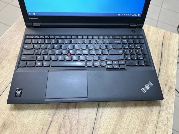 Ноутбук Lenovo ThinkPad T540p / 15.6" (1920x1080) TN / Intel Core i7-4810MQ (4 (8) ядра по 2.8 - 3.8 GHz) / 8 GB DDR3 / 256 GB SSD / nVidia GeForce GT 730M, 1 GB GDDR3, 64-bit / WebCam / HDMI б/в - зображення 3