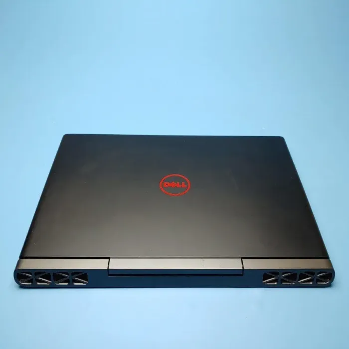 Ігровий ноутбук Б-клас Dell Inspiron 15 Gaming 7567 / 15.6" (1920x1080) TN / Intel Core i7-7820HQ (4 (8) ядра по 2.9 - 3.9 GHz) / 16 GB DDR4 / 512 GB SSD / nVidia GeForce GTX 1050, 4 GB GDDR5, 128-bit / WebCam / Win 10 Home б/в - зображення 3