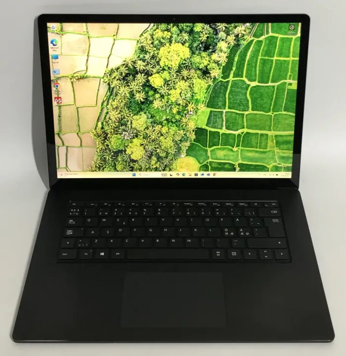 Ультрабук Б-клас Microsoft Surface Laptop 3 1872 / 15" (2496x1664) IPS Touch / Intel Core i7-1065G7 (4 (8) ядра по 1.3 - 3.9 GHz) / 16 GB DDR4 / 256 GB SSD NVMe / Intel Iris Plus Graphics / WebCam / Win 11 Pro б/в - зображення 2