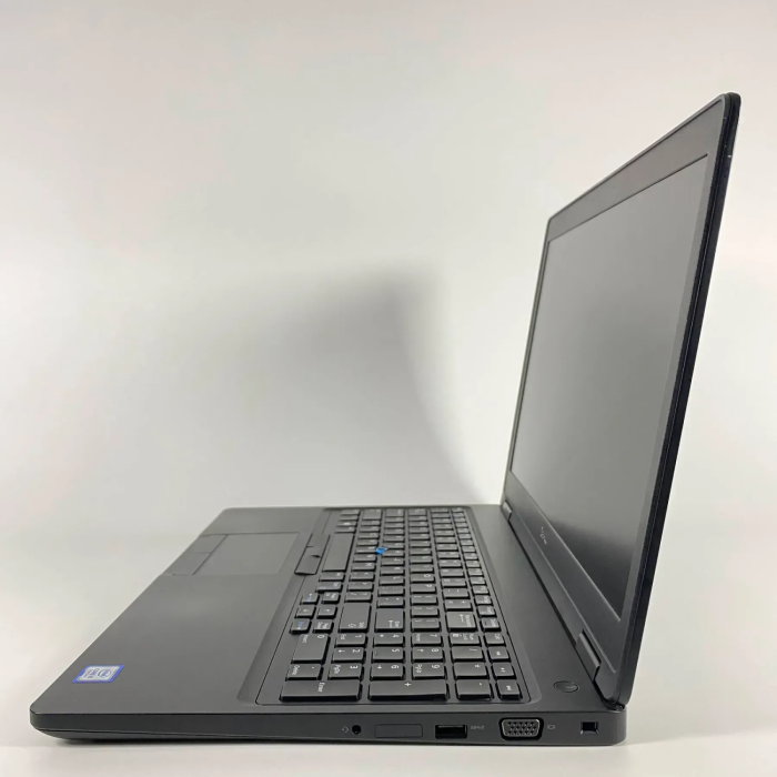 Ноутбук Dell Latitude 5590 / 15.6" (1366x768) TN / Intel Core i5-7300U (2 (4) ядра по 2.6 - 3.5 GHz) / 16 GB DDR4 / 256 GB SSD / Intel UHD Graphics 620 / WebCam / HDMI б/в - зображення 5