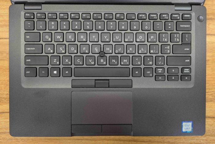 Ультрабук Dell Latitude 5400 / 14" (1920x1080) IPS / Intel Core i5-8365U (4 (8) ядра по 1.6 - 4.1 GHz) / 16 GB DDR4 / 512 GB SSD / Intel UHD Graphics / WebCam / HDMI / Windows 10 б/в - зображення 3