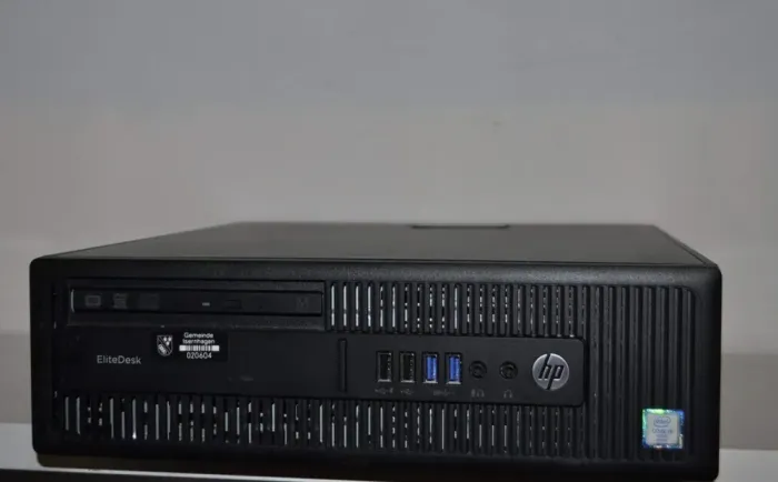 Комп'ютер Б-клас HP EliteDesk 800 G2 SFF / Intel Core i5-6500 (4 ядра по 3.2 - 3.6 GHz) / 8 GB DDR4 / 1000 GB SSD / Intel HD Graphics 530 / DVD-ROM / Windows 11 Pro б/в - зображення 2