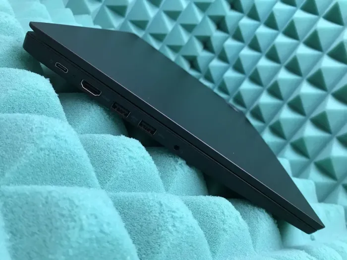 Ноутбук Б-клас Lenovo ThinkPad E590 / 15.6" (1366x768) TN / Intel Core i3-8145U (2 (4) ядра по 2.1 - 3.9 GHz) / 8 GB DDR4 / 256 GB SSD / Intel UHD Graphics 620 / WebCam / USB 3.1 / HDMI б/в - зображення 5