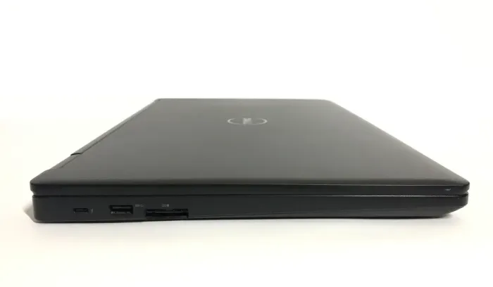 Ігровий ноутбук Б-класу Dell Latitude 5580 / 15,6" (1920x1080) IPS / Intel Core i7-7820HQ (4 (8) ядра по 2,9 - 3,9 ГГц) / 8 ГБ DDR4 / 256 ГБ SSD / nVidia GeForce 940MX, 2 ГБ GDDR5, 64-біт / WebCam / Win 11 Pro б/в - зображення 4