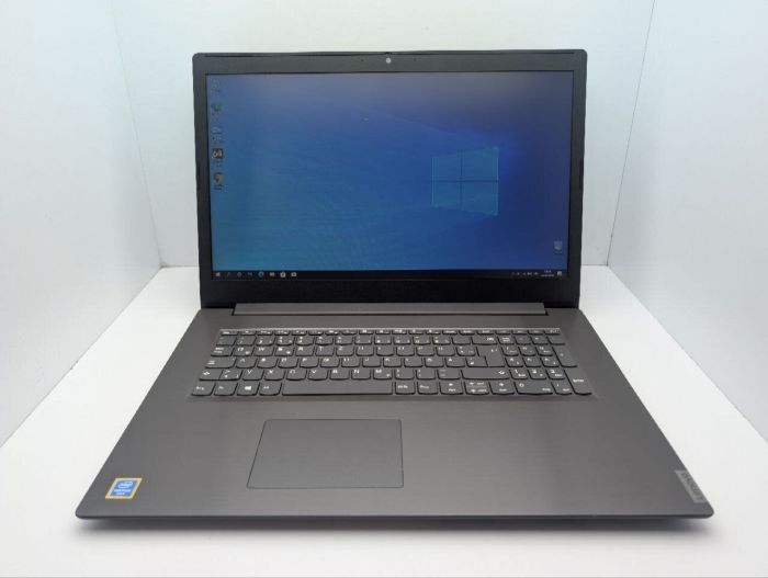 Ноутбук Lenovo V340-17 / 17.3" (1600x900) TN / Intel Pentium Gold 5405U (2 (4) ядра по 2.3 GHz) / 8 GB DDR4 / 120 GB SSD / Intel UHD Graphics / WebCam / DVD-ROM б/в - зображення 2